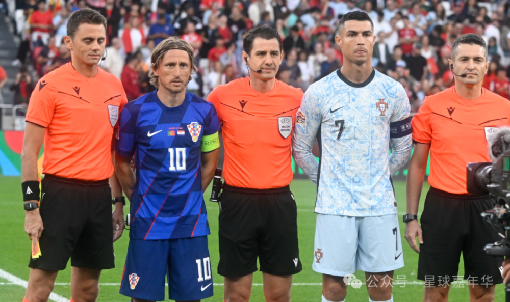 包含波兰队憾负克罗地亚，无缘欧国联四强的词条