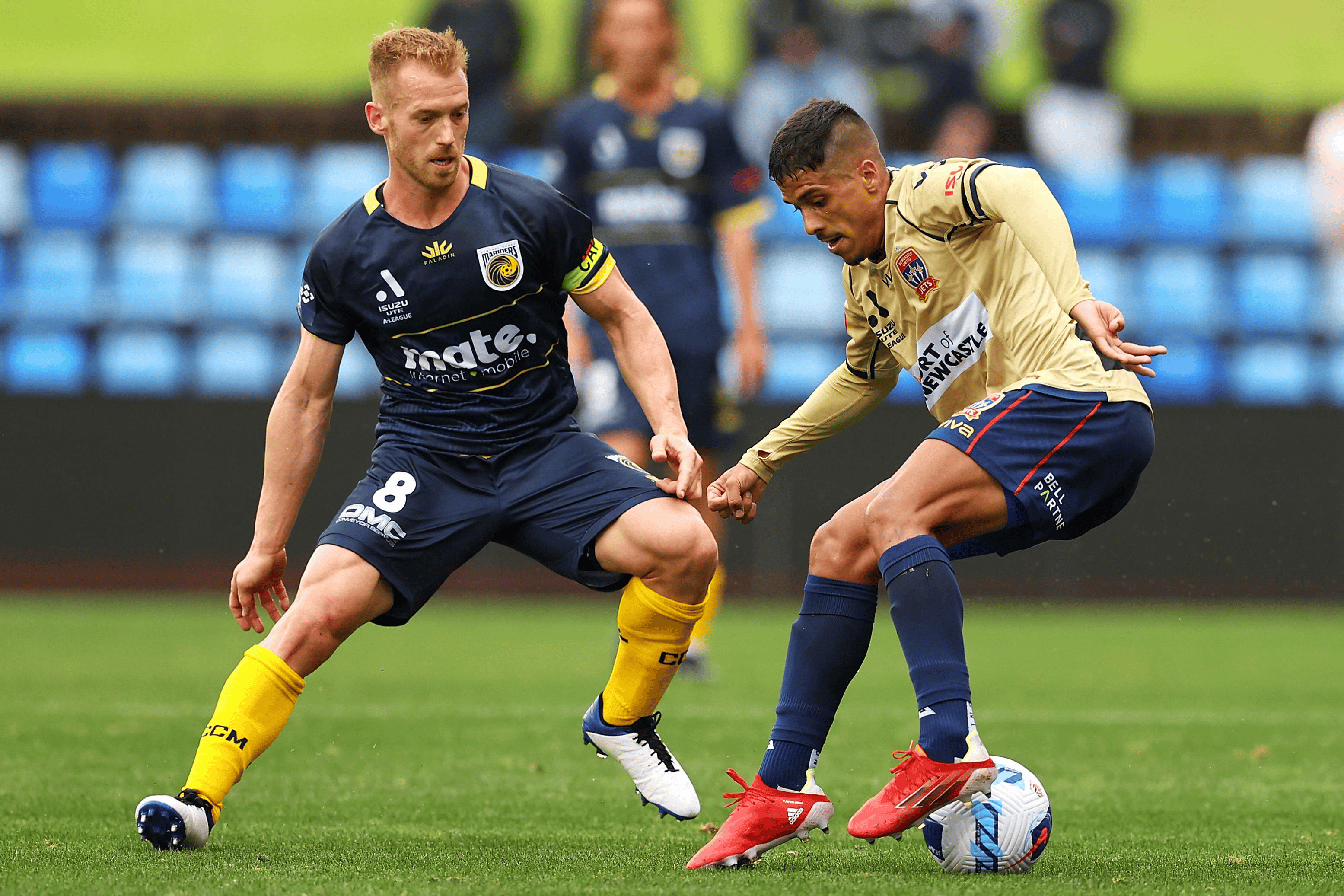 爱游戏网页版-纽卡斯尔击败劲旅，实力不容小觑！