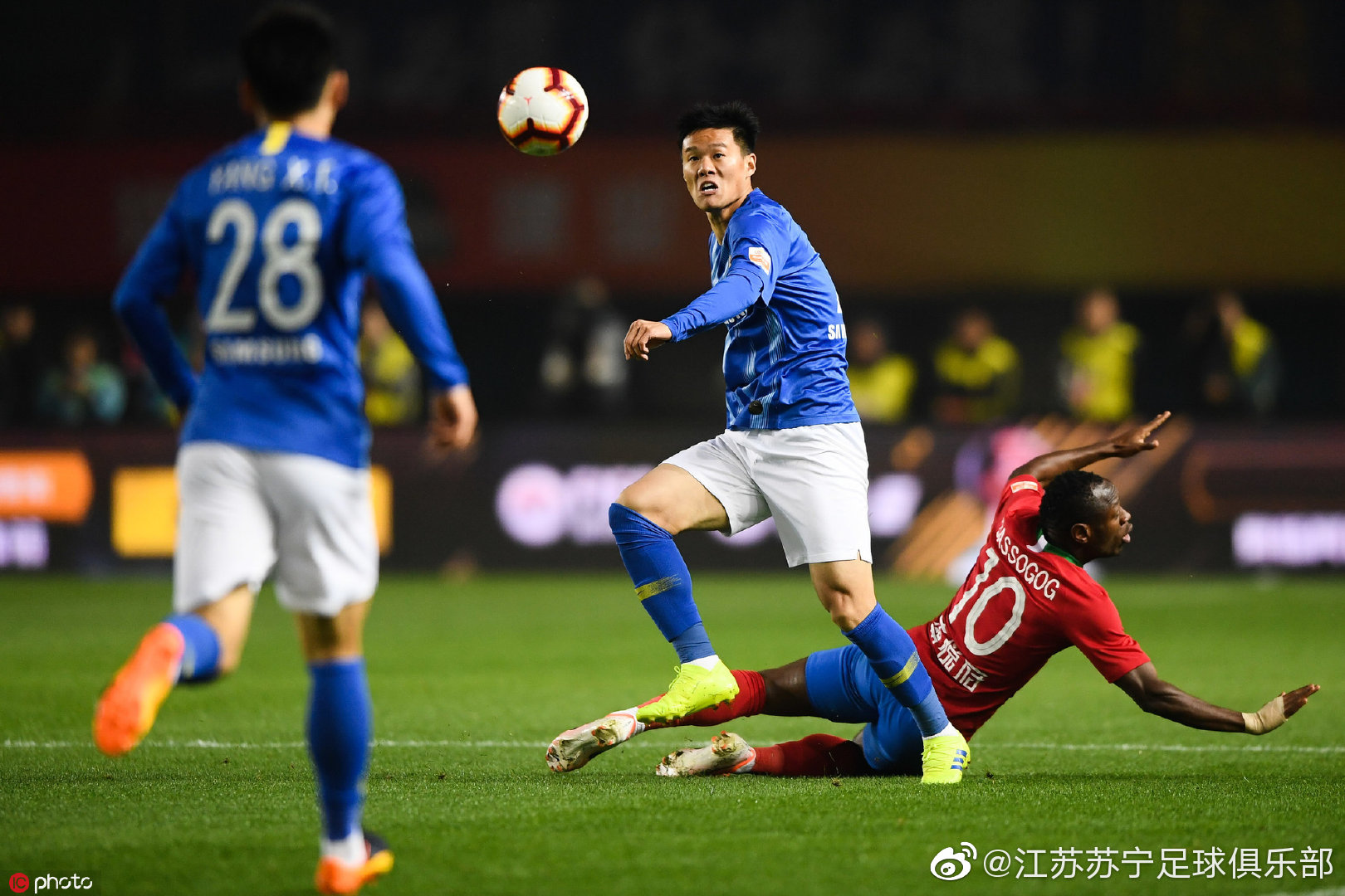 苏宁客场大胜建业，豪取连胜