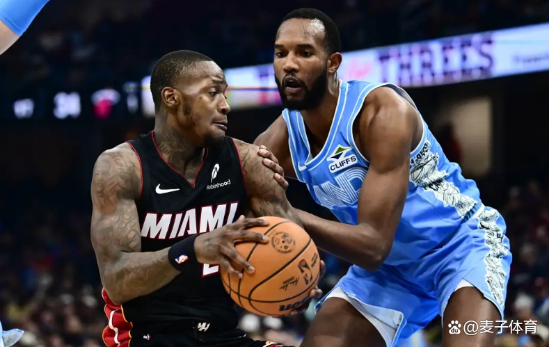 爱游戏网页版登录入口-热火击败骑士豪取主场胜利