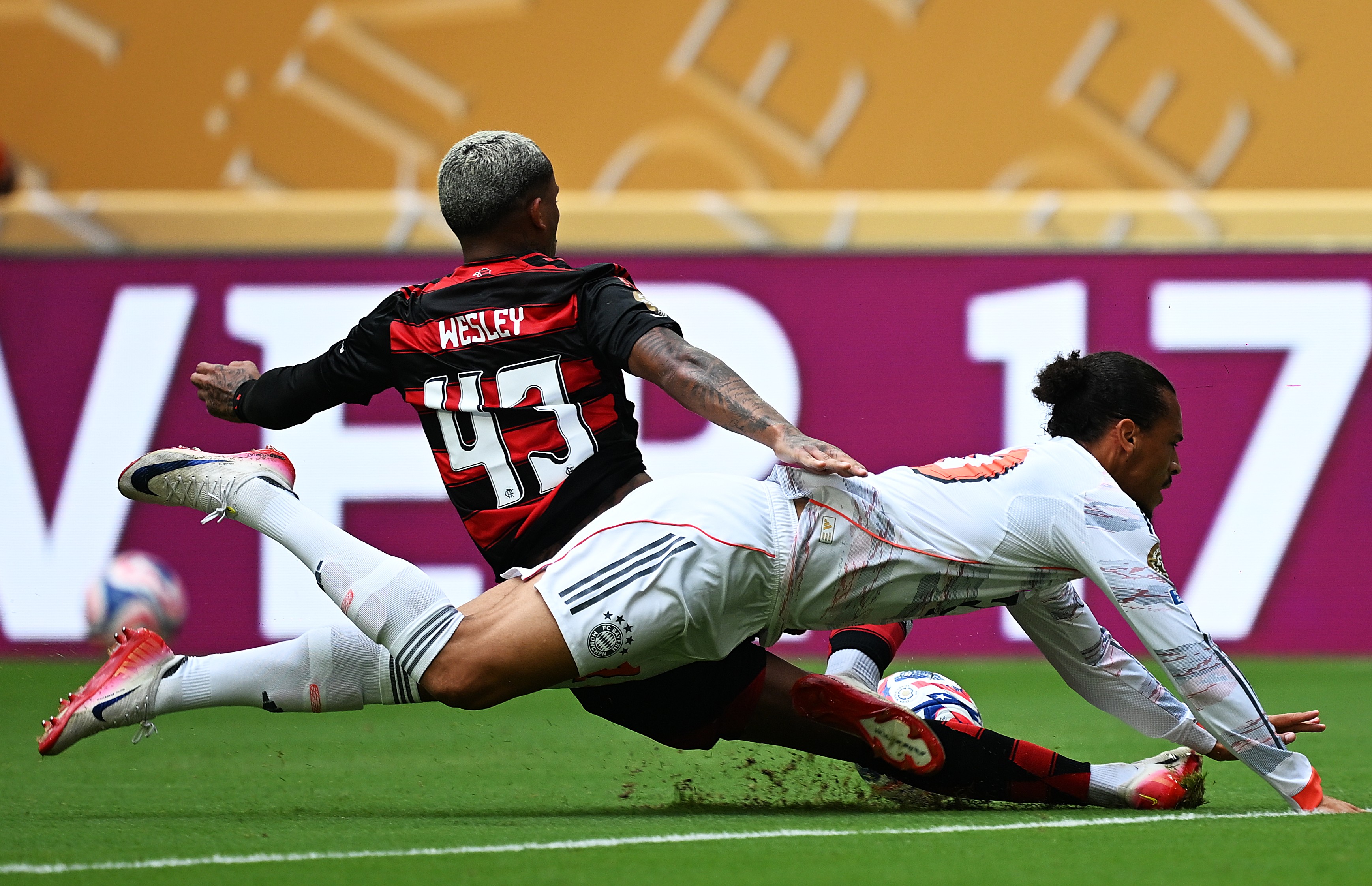 尤文逆转拜仁，晋级半决赛