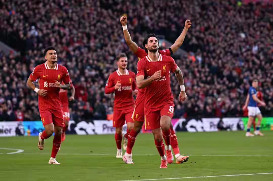 利物浦完胜，晋级欧冠四强