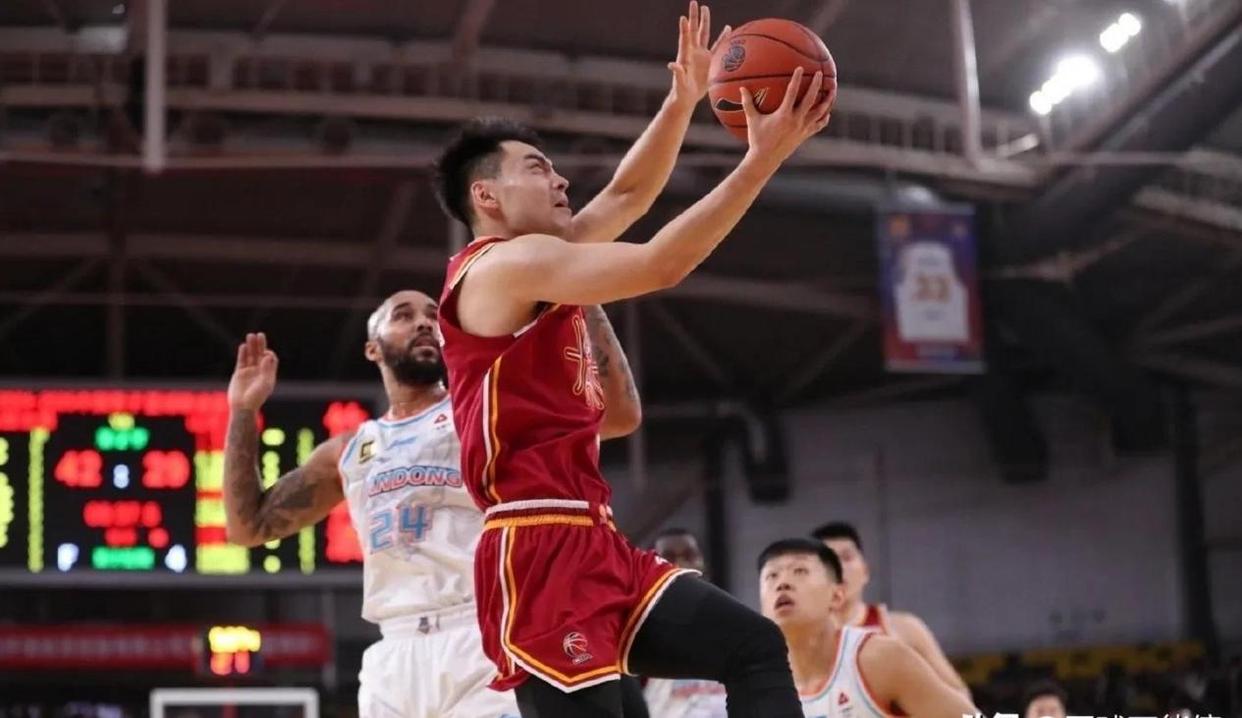 山西男篮力克对手，收获胜利好开局